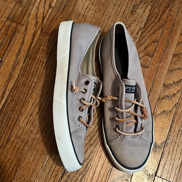 Sperry shoes - Picture 7 of 9